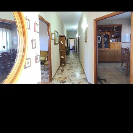 Erina Appartement *