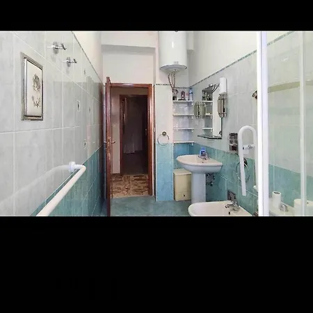 Apartament Erina *